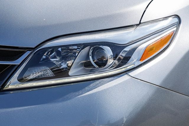 2019 Toyota Sienna Limited Premium 7 Passenger