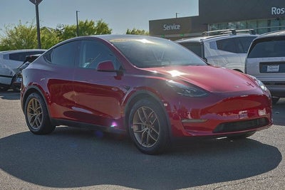 2024 Tesla Model Y Long Range