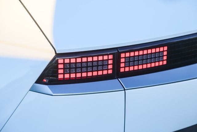 2025 Hyundai IONIQ 5 SE