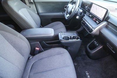 2025 Hyundai IONIQ 5 SE