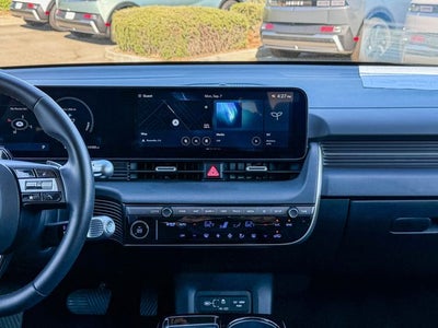2025 Hyundai IONIQ 5 SE