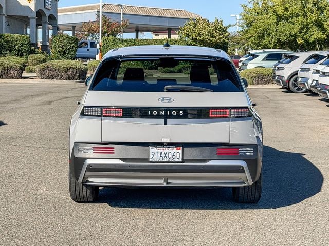 2025 Hyundai IONIQ 5 SE