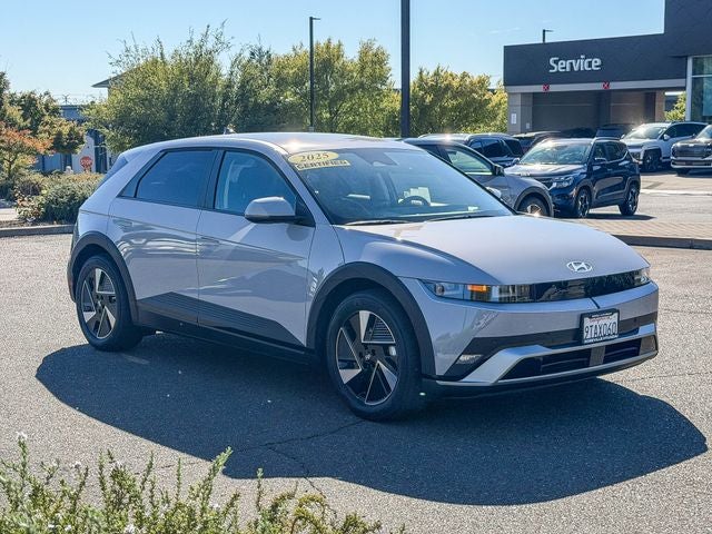 2025 Hyundai IONIQ 5 SE