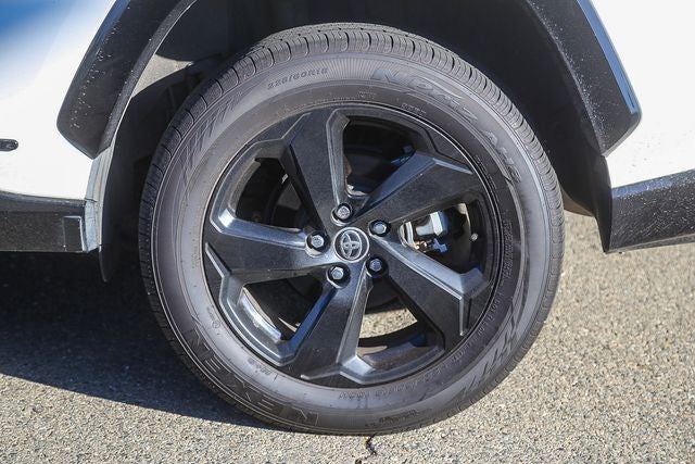 2020 Toyota RAV4 Hybrid XSE