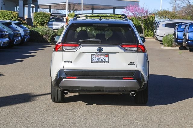 2020 Toyota RAV4 Hybrid XSE