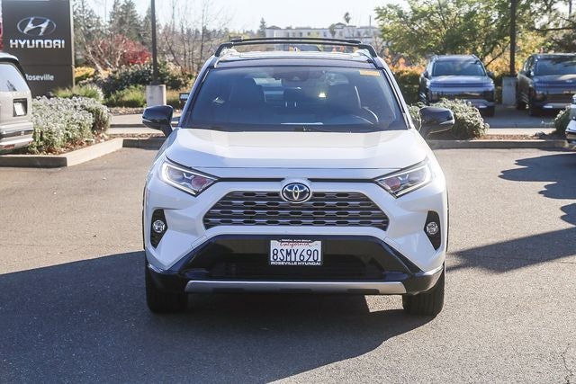 2020 Toyota RAV4 Hybrid XSE