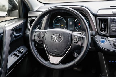 2016 Toyota RAV4 Hybrid XLE