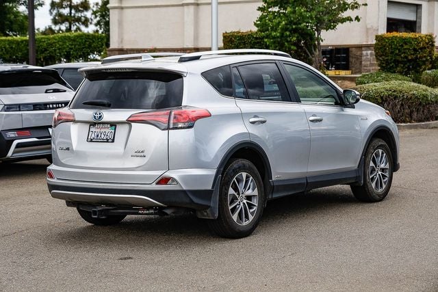 2016 Toyota RAV4 Hybrid XLE