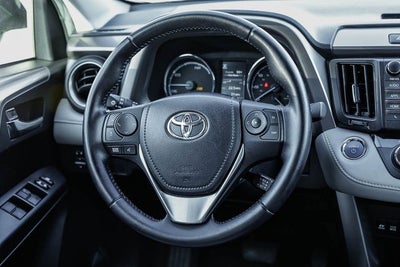 2016 Toyota RAV4 Hybrid XLE