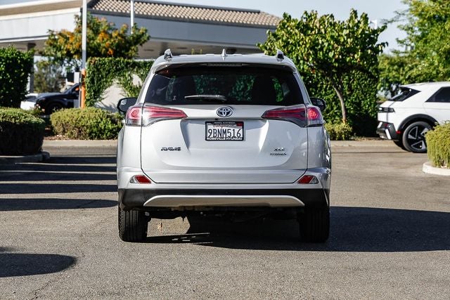 2016 Toyota RAV4 Hybrid XLE