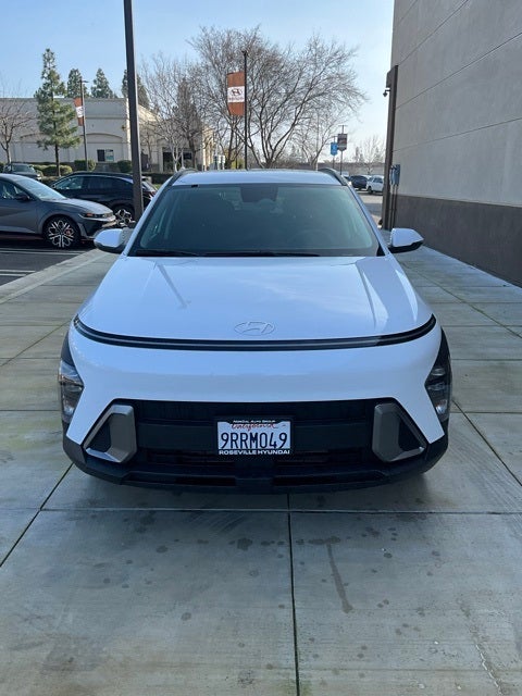 2025 Hyundai KONA SEL