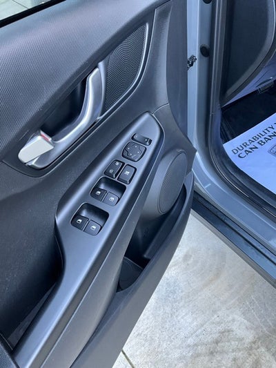 2023 Hyundai KONA ELECTRIC SE