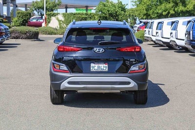 2022 Hyundai KONA SEL