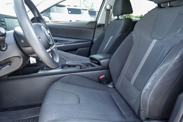 2021 Hyundai ELANTRA SE