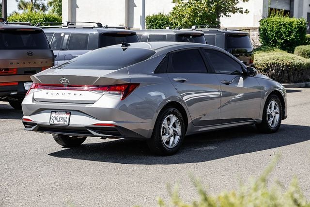 2021 Hyundai ELANTRA SE