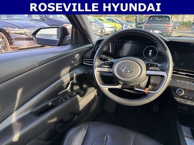 2023 Hyundai ELANTRA Limited
