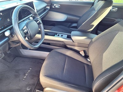 2025 Hyundai IONIQ 6 SE