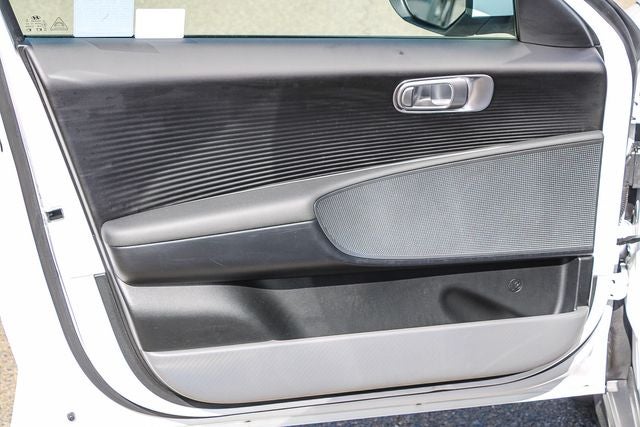 2025 Hyundai IONIQ 6 SE