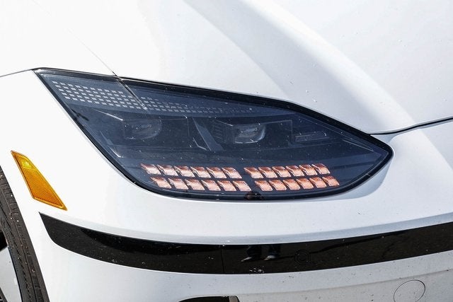 2025 Hyundai IONIQ 6 SE