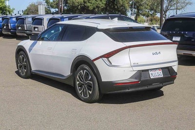 2024 Kia EV6 Light