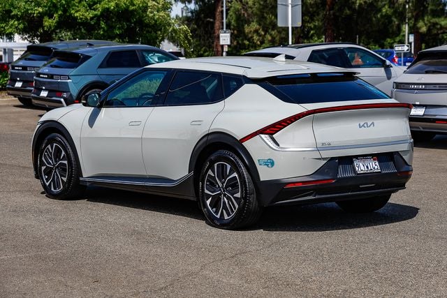 2024 Kia EV6 Light