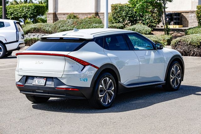 2024 Kia EV6 Light
