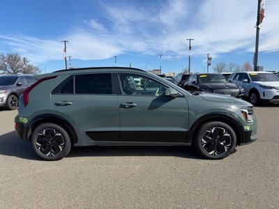 2023 Kia Niro EV Wind