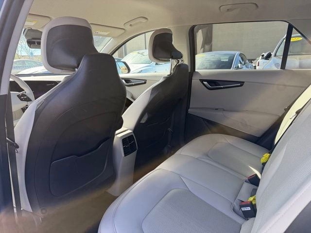 2023 Kia Niro EV Wind